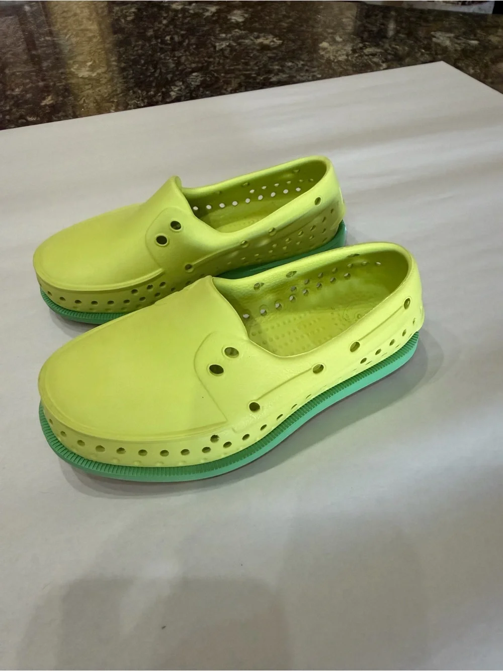 Native Shoes Kids Lime Green Size C9